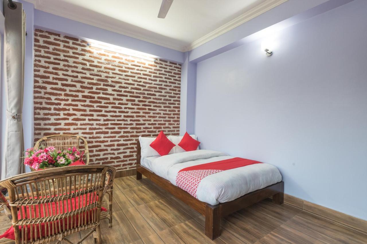 Oyo 729 Hotel Era Balaju Экстерьер фото