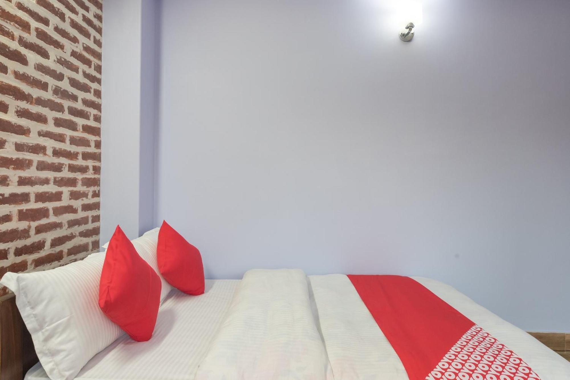 Oyo 729 Hotel Era Balaju Экстерьер фото